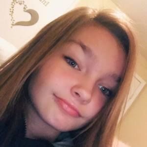 Meet your Posher, Alana